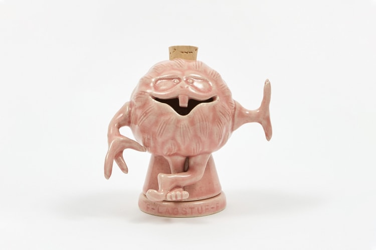 F-LAGSTUF-F Fashions Miniature Monster Into Incense Chamber