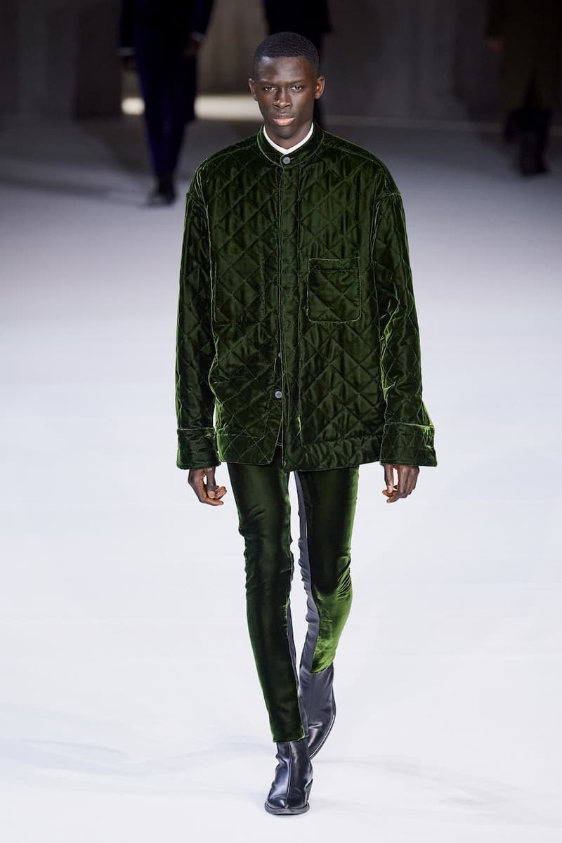 Haider Ackermann Fall/Winter 2020 Paris Fashion Week Runway Show Presentation Co-Ed Menswear Womenswear Looks Columbian-Born Paris-Based Eponymous Label Designer