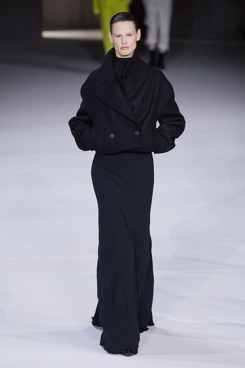 Haider Ackermann Fall/Winter 2020 Paris Fashion Week Runway Show Presentation Co-Ed Menswear Womenswear Looks Columbian-Born Paris-Based Eponymous Label Designer