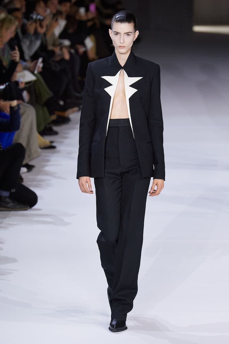 Haider Ackermann Fall/Winter 2020 Paris Fashion Week Runway Show Presentation Co-Ed Menswear Womenswear Looks Columbian-Born Paris-Based Eponymous Label Designer