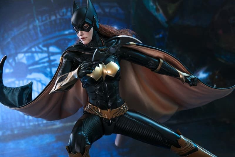 Hot Toys 'Arkham Knight' Batgirl 1/6th Figure Info | Hypebeast