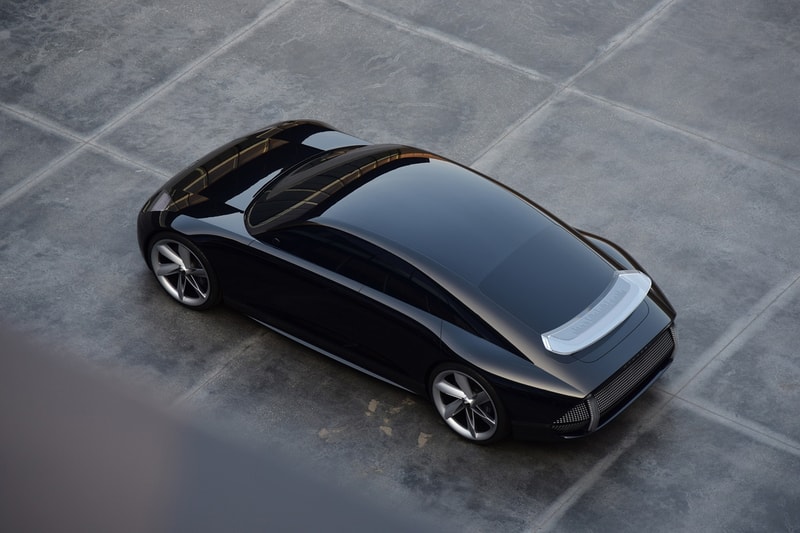 hyundai prophecy futuristic hyper concept car unveil debut automation autonomous electric vehicle 
