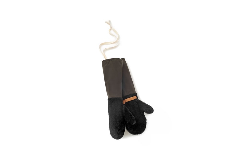 jil sander plus fall 2020 unisex accessory accessories collection release lug soled vibram boots bags cream off white 