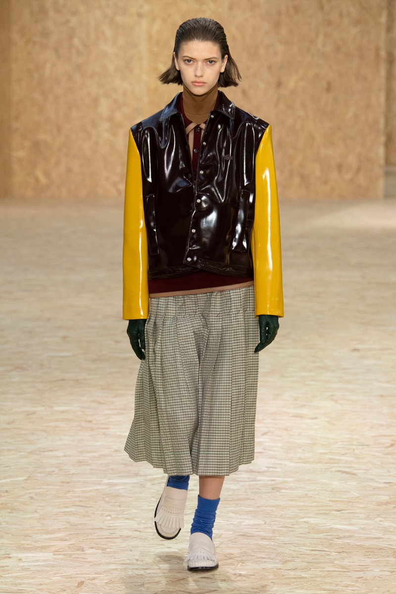 Lacoste Fall/Winter 2020 Runway Collection Blazers Jackets Blouses Trousers Crocodile Caddy Bags Jerseys L1212 Polos T-Clip Sneakers Vests Knitwear Caps