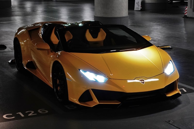 Lamborghini Huracán EVO Spyder Closer Look supercar raging bull drifting Dinamica Veicolo Integrata LDVI Geneva Motor Show Hong Kong