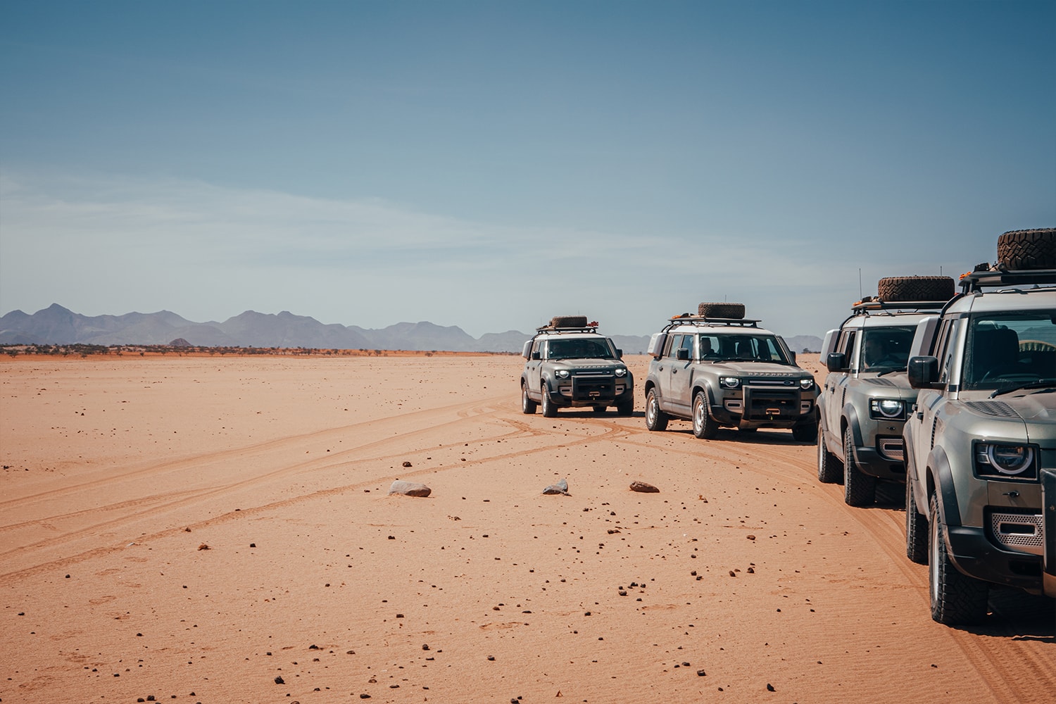 New Land Rover Defender in Namibia James Bond 2020 007 Africa South Africa Desert off-roading awd adventure