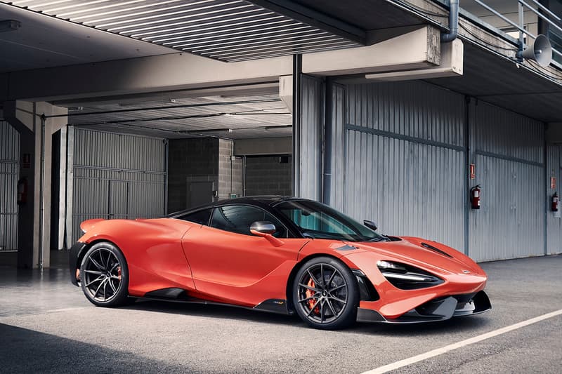 McLaren 765LT Officially Unveiled Supercar British Automotive News Manufacturer Release Information Longtail 765PS and 800Nm torque V8 2.7 Seconds to 60 MPH