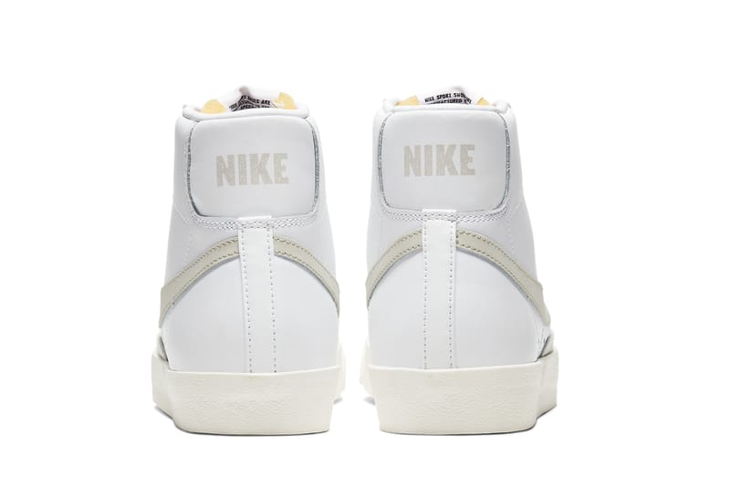 nike blazer low light bone