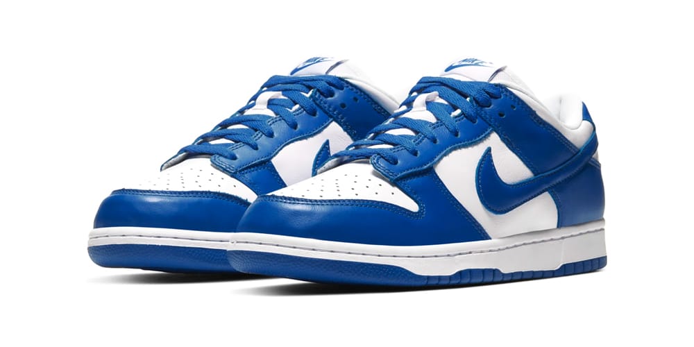 white and blue nike dunks