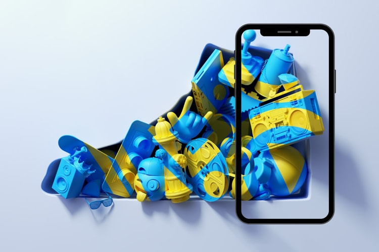 Ben Fearnley Hides Elements of 'Sneaker Culture' in Augmented Art Print