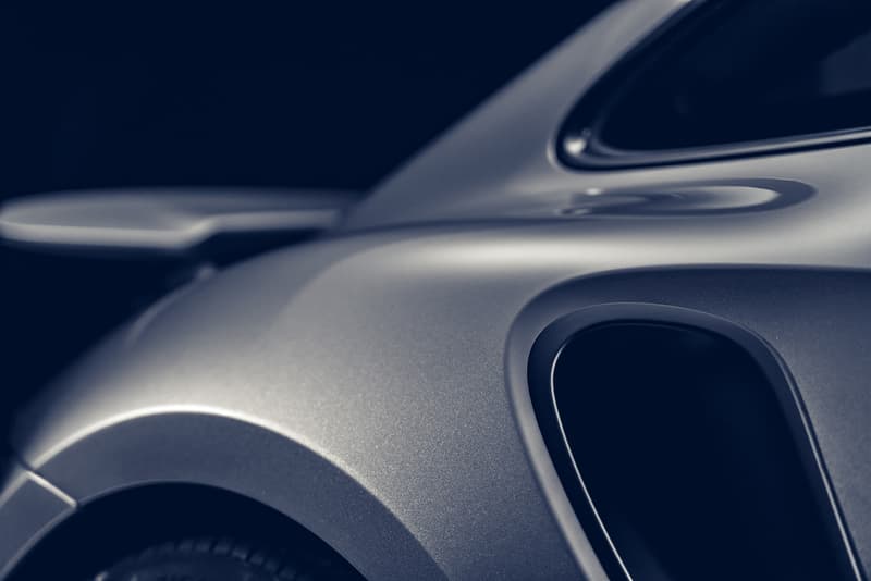 2021 Porsche 911 Turbo S & Turbo S Cabriolet Unveiled First Look German Automotive Engineering Supercar 3.8-liter flat-six engine turbocharged four wheel drive 4wd 640 bhp 590 pound-feet of torque 0-60mph 2.6 seconds convertible drop top sportscar
