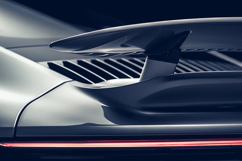 2021 Porsche 911 Turbo S & Turbo S Cabriolet Unveiled First Look German Automotive Engineering Supercar 3.8-liter flat-six engine turbocharged four wheel drive 4wd 640 bhp 590 pound-feet of torque 0-60mph 2.6 seconds convertible drop top sportscar