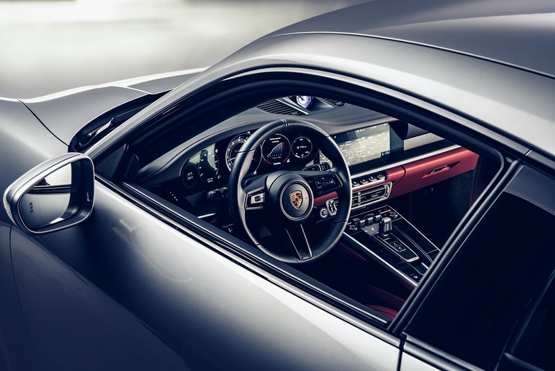 2021 Porsche 911 Turbo S & Turbo S Cabriolet Unveiled First Look German Automotive Engineering Supercar 3.8-liter flat-six engine turbocharged four wheel drive 4wd 640 bhp 590 pound-feet of torque 0-60mph 2.6 seconds convertible drop top sportscar 