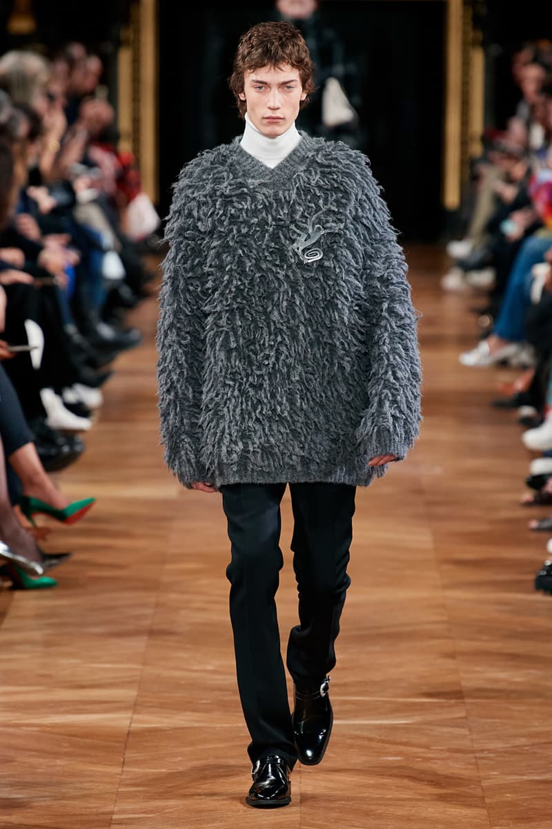 stella mccartney fall winter 2020 fw20 collection runway show paris fashion week vegan fur free leather free