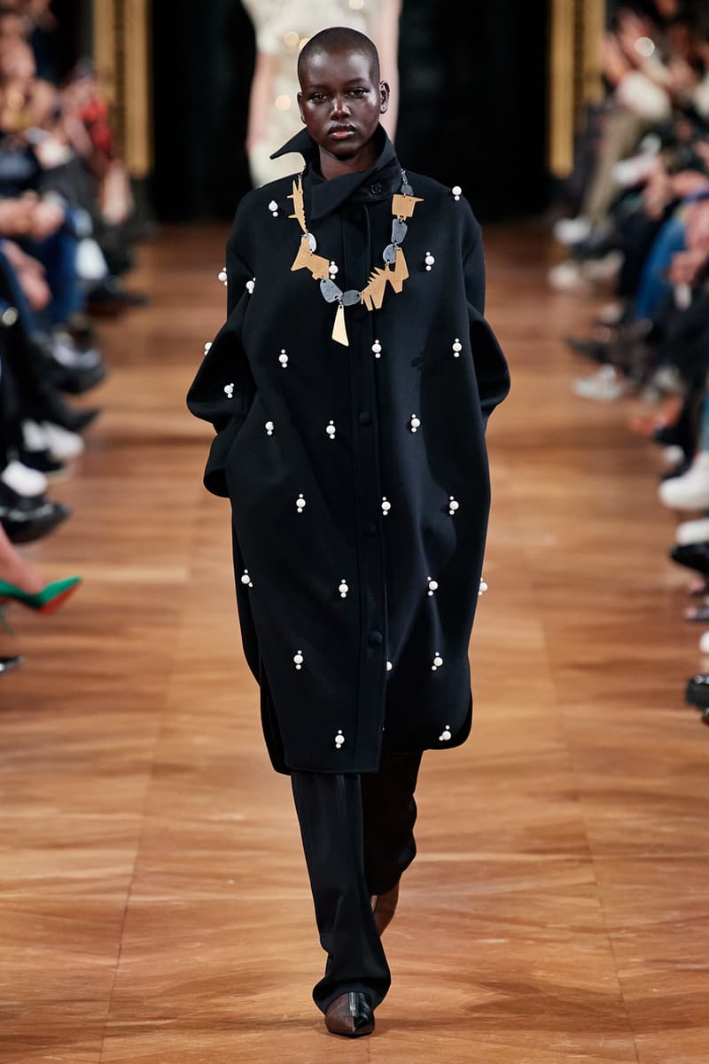 stella mccartney fall winter 2020 fw20 collection runway show paris fashion week vegan fur free leather free
