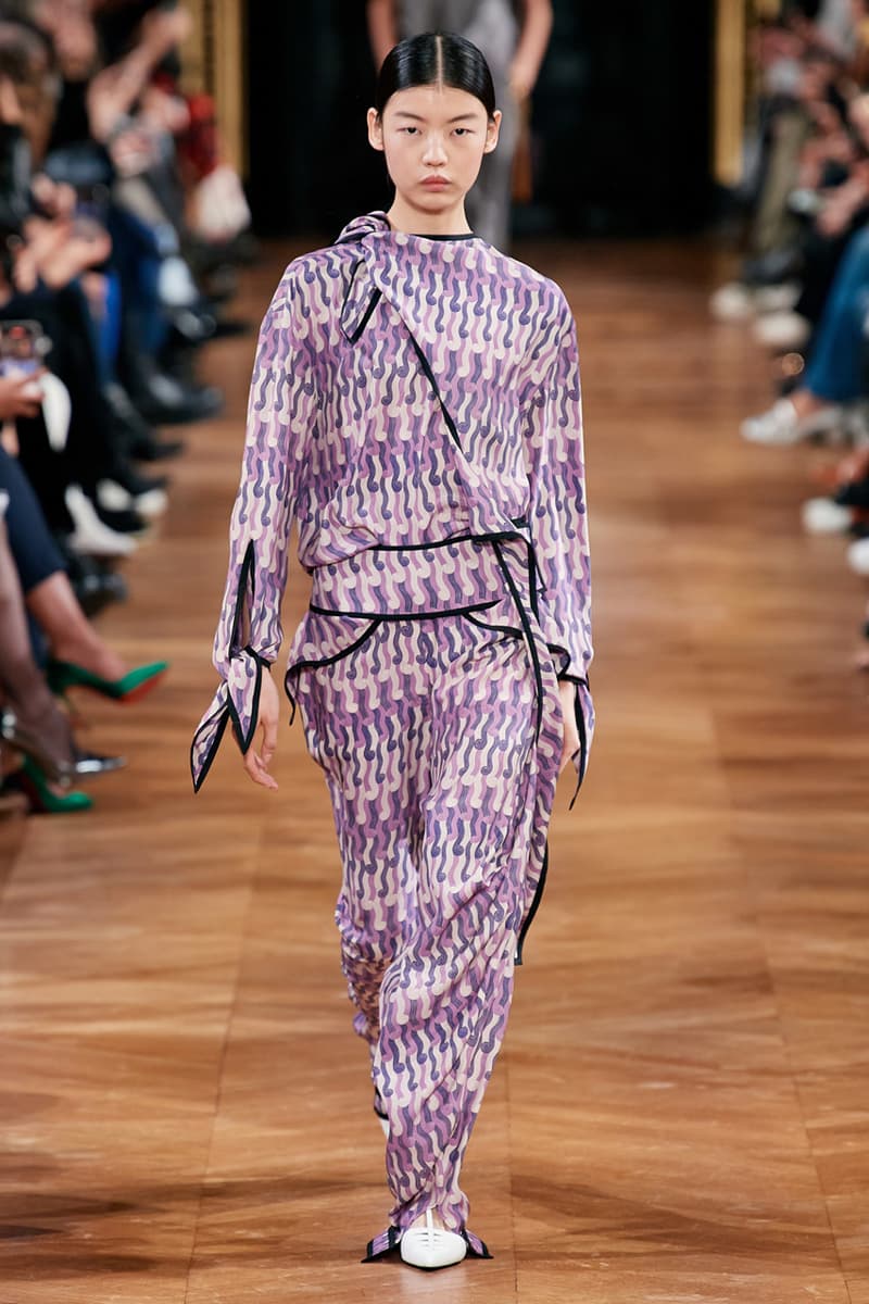 stella mccartney fall winter 2020 fw20 collection runway show paris fashion week vegan fur free leather free