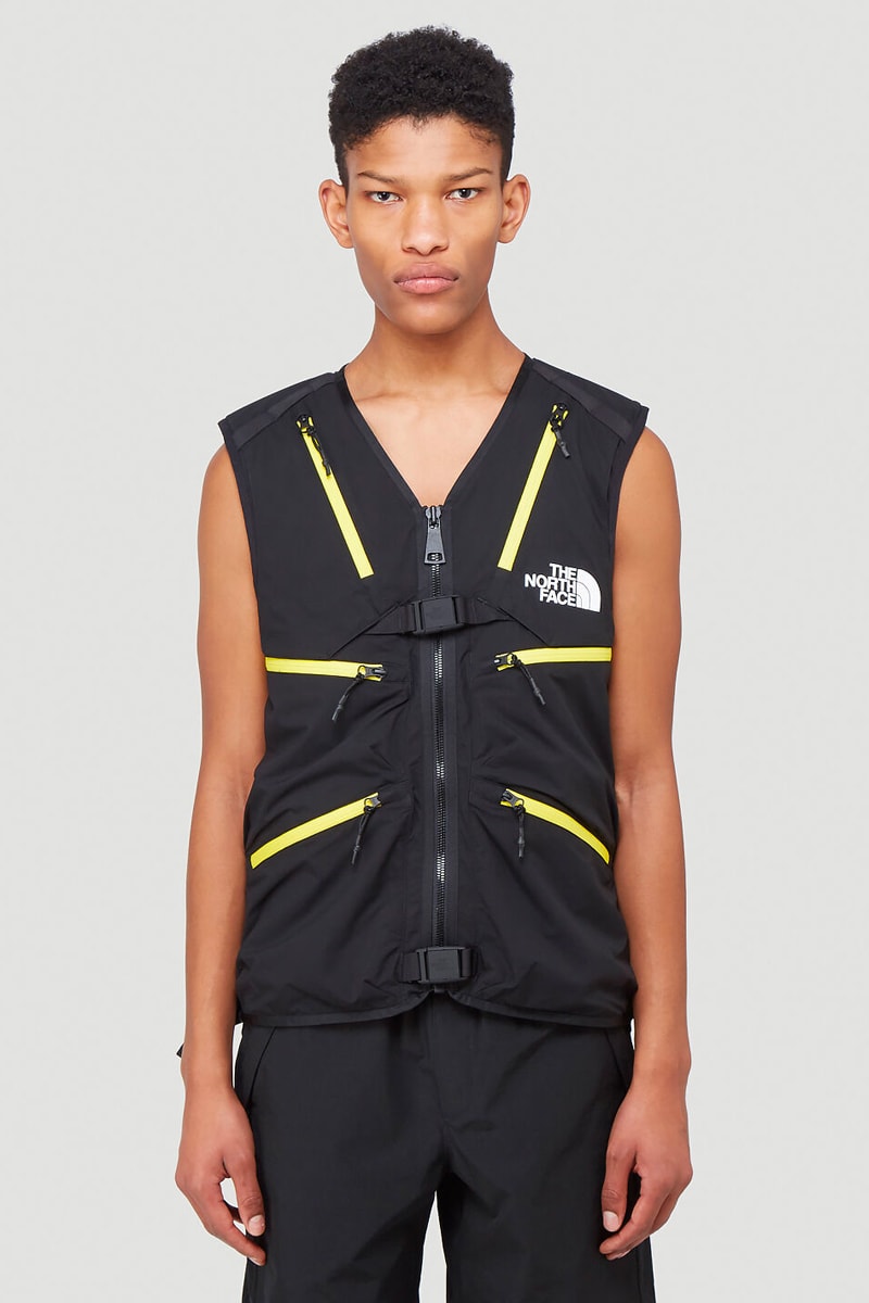 The North Face Black Series Vest mounatin Black yellow menswear streetwear technical functional utility outdoor running trekking hiking trail spring summer 2020 collection waterproof