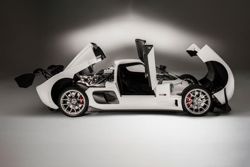 2020 Ultima RS Supercar Info British supercar racing Chevrolet crate engine LT5 horsepower speed carbon fiber