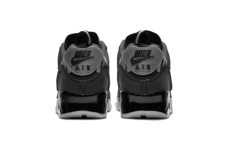undefeated nike air max 90 Black CQ2289-002 release info Color: Black/Black-Anthracite-Rush Pink AM90 bubble unit drop date price