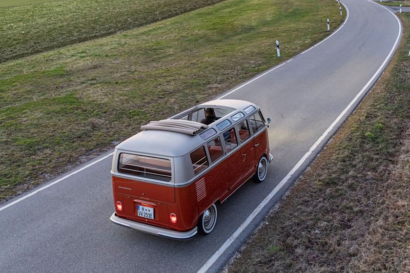 volskwagen ebulli concept electic microbus car vehicle automotive