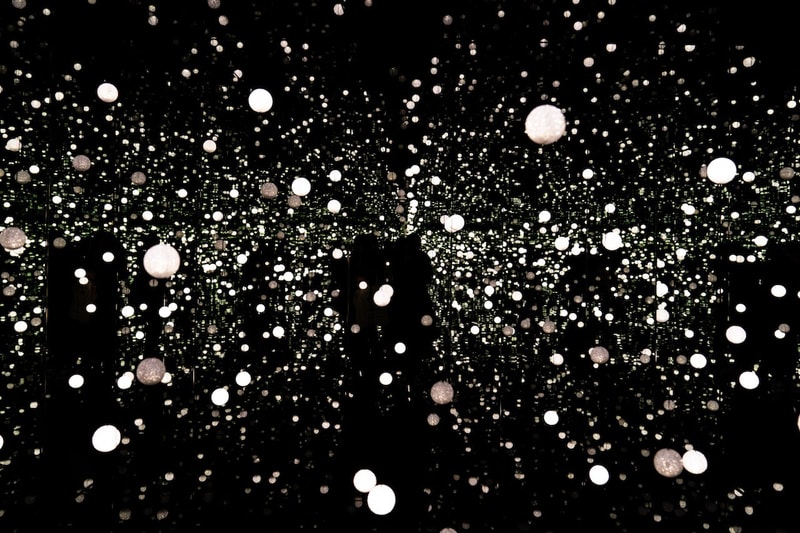 Yayoi Kusama Infinity Mirror Rooms Installation 
