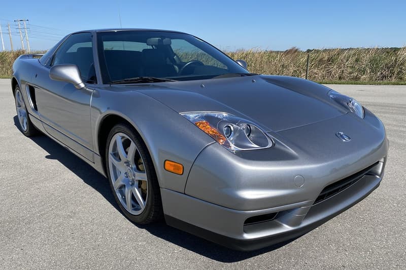 Acura NSX-T 6-Speed 2004 Auction $133,000 Sale price purchase bring a trailer silverstone metallic original