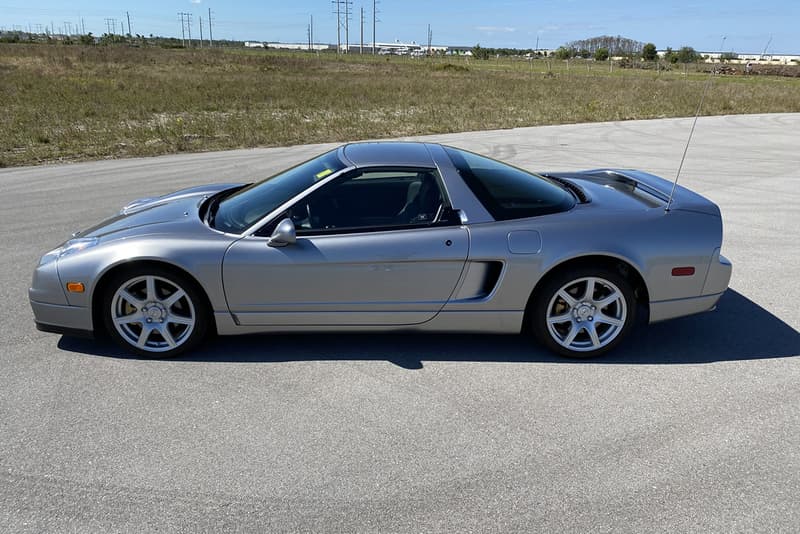 Acura NSX-T 6-Speed 2004 Auction $133,000 Sale price purchase bring a trailer silverstone metallic original