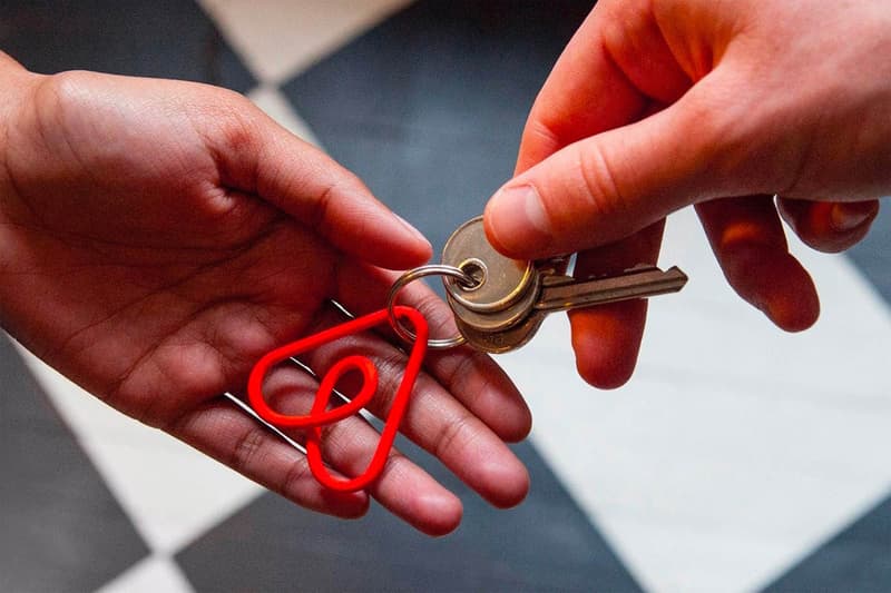 Airbnb to Raise Additional $1 Billion USD Debt Fundraising Coronavirus COVID-19 Five-year Loan LIBOR 7.5% interest Silver Lake and Sixth Street Partners