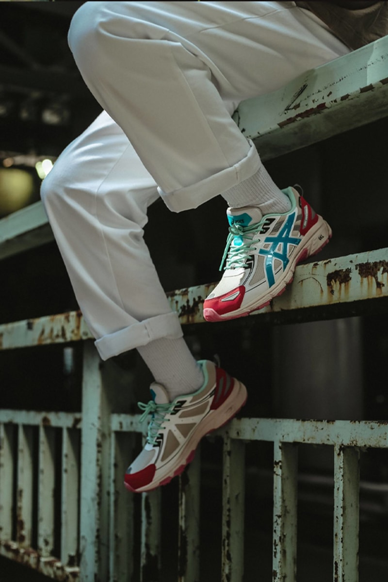 atmos ASICS GEL Venture 6 GTX Sand Evening Sand white electric blue menswear streetwear shoes footwear sneakers trainers runners retro spring summer 2020 collection gore tex weatherized bags pouches totes waterproof 