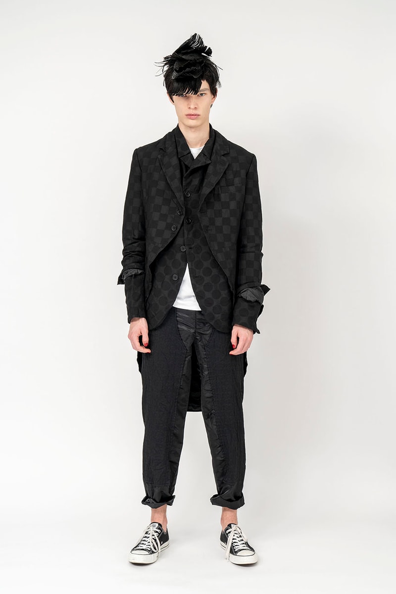 BLACK COMME des GARÇONS Dover Street Market Launch Online Nike Collaboration Blazer High Low Footscape Waffle Racer Mens Womens Ready to Wear Collection Rei Kawakubo