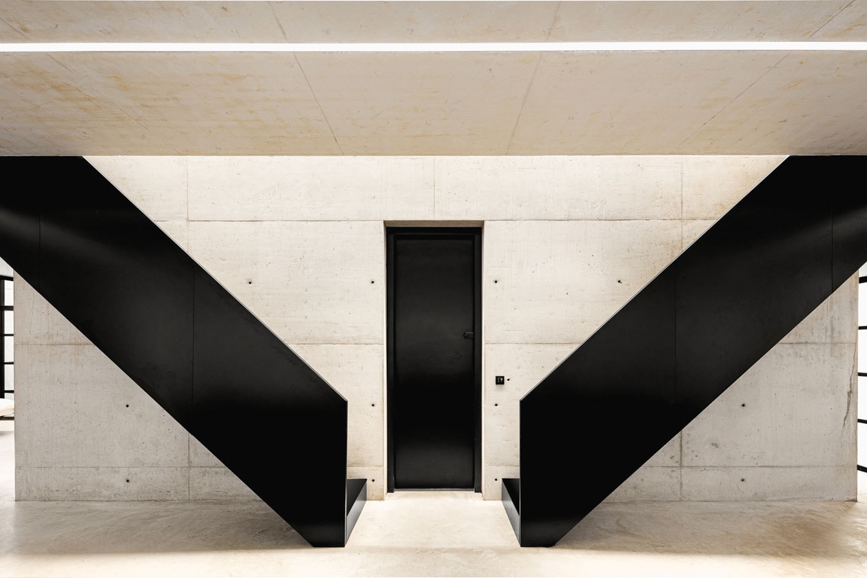 BPN Architects Ghost House for Sale Savills Tadao Ando Reflection Pools Concrete Windows Warwickshire England Moreton Paddox