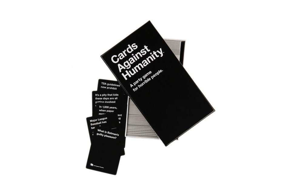 Play Cards Against Humanity - Roblox