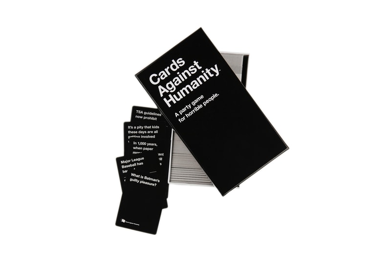 Play Cards Against Humanity online thanks to Playingcards.io