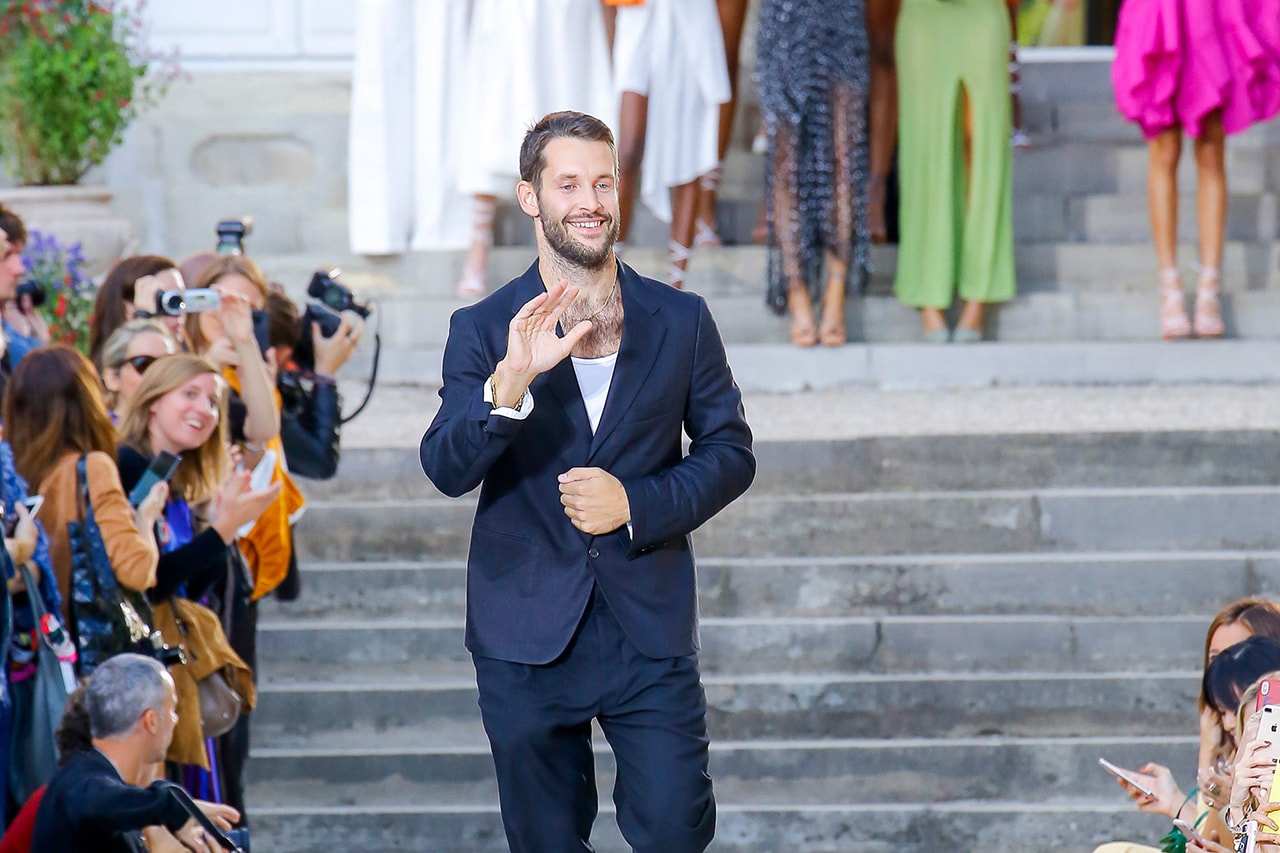 simone rocha simone porte jacquemus martine rose marine serre clare waight keller givenchy riccardo tisci alexander mcqueen matthew m williams 1017 alyx  9sm tomo koizumi rokh grace wales bonner 