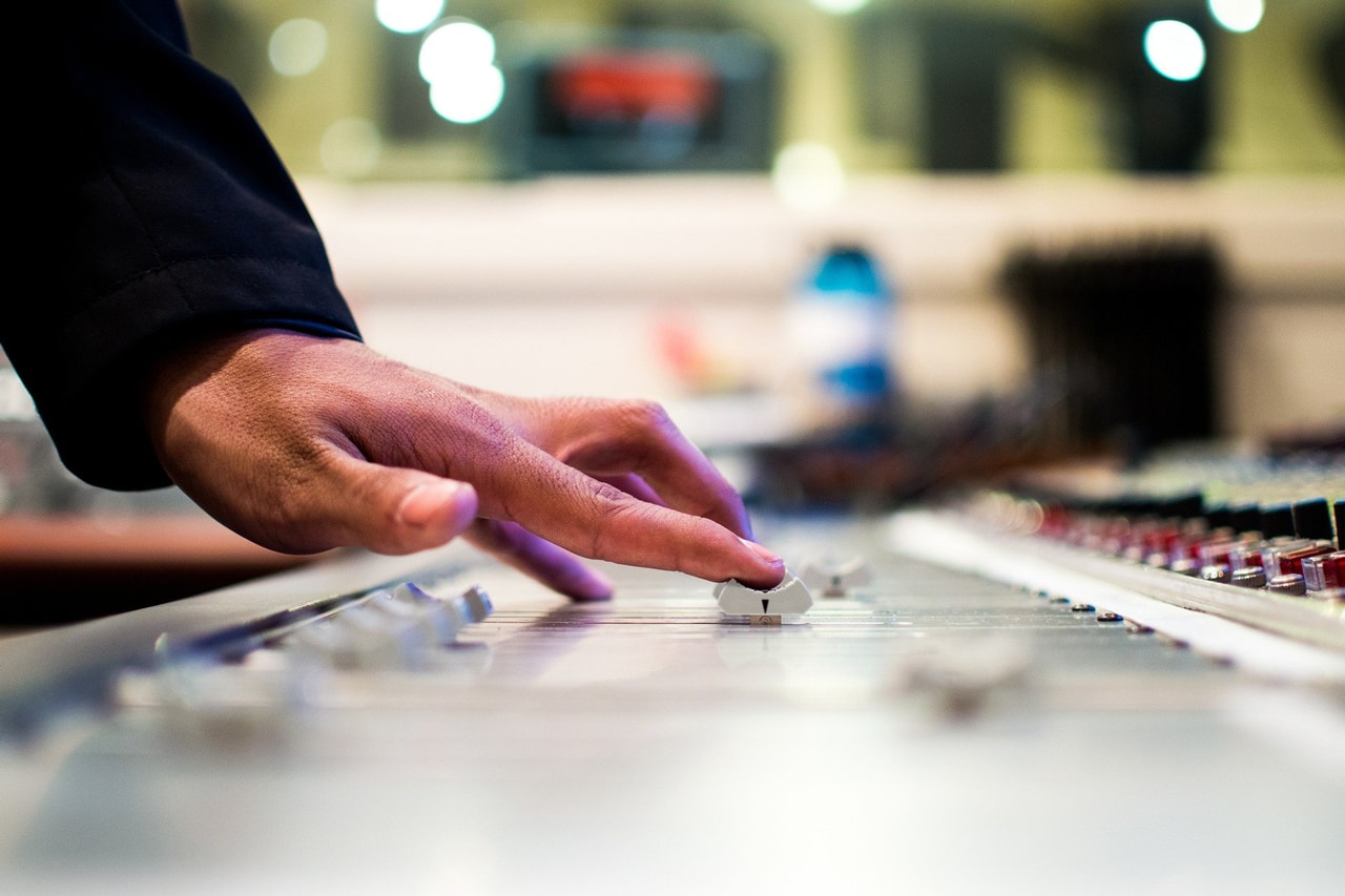 Mixcloud New Livestreaming Feature Mixcloud Live DJs Audio Content Creators