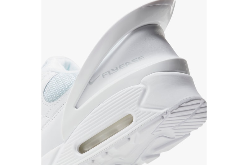 Nike Air Max 90 Flyease Triple White release