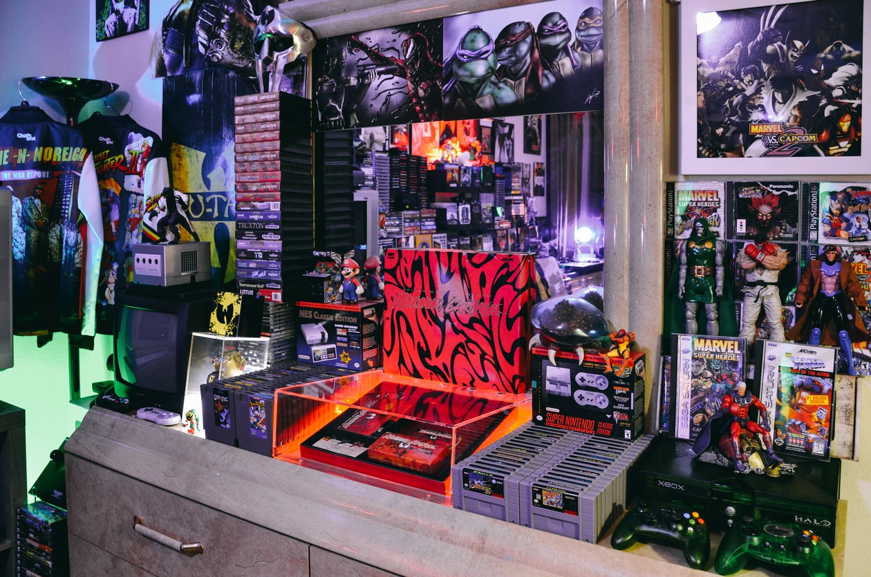 On Display: Mikey Retro Gaming Collection Metal Gear Solid Spider-Man Maximum Carnage Sega Genesis Super Nintendo Wu tang Arcade 1Up