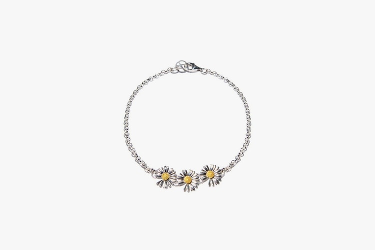 PEACEMINUSONE Delivers a Range of Daisy Marked Accessories