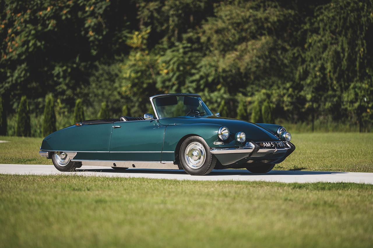 RM Sotheby's Elkhart Exotic Car Collection Auction Automotive Japanese JDM Italian Supercars American Muscle 1964 Aston Martin DB5, 1969 Lamborghini Miura, 1953 Mercedes-Benz 300 S Roadster, 1937 Cord 812 Supercharged 'Sportsman' Cabriole, 1993 Jaguar XJ220 2006 Ford GT Heritage Edition