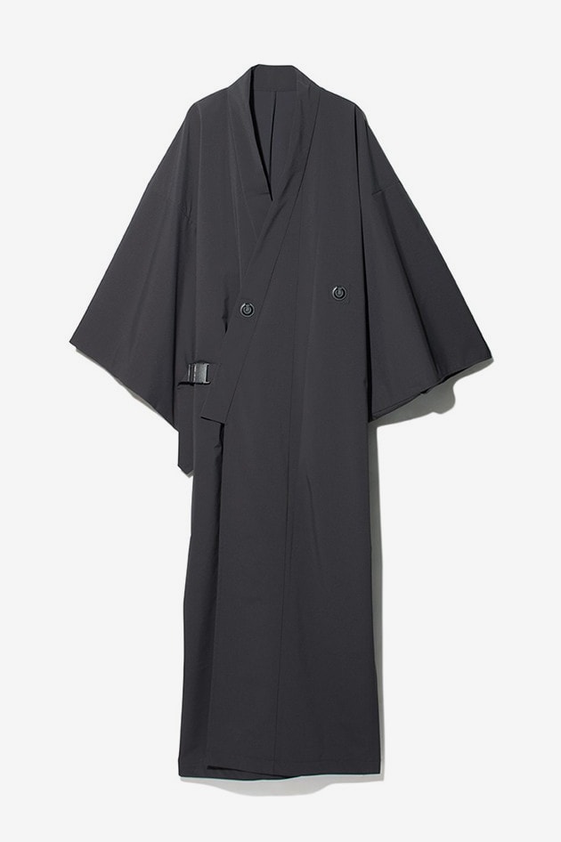 Snow Peak OUTDOOR KIMONO menswear streetwear spring summer 2020 collection heritage japanese traditional quick dry water resistant dwr lightweight dot airtoray fabric japan nature capsule
