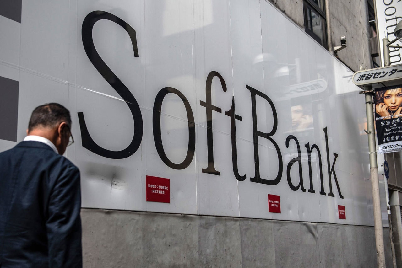 Softbank to Lose $24 Billion USD in Investments wework oneweb vision fund estimate masayoshi son