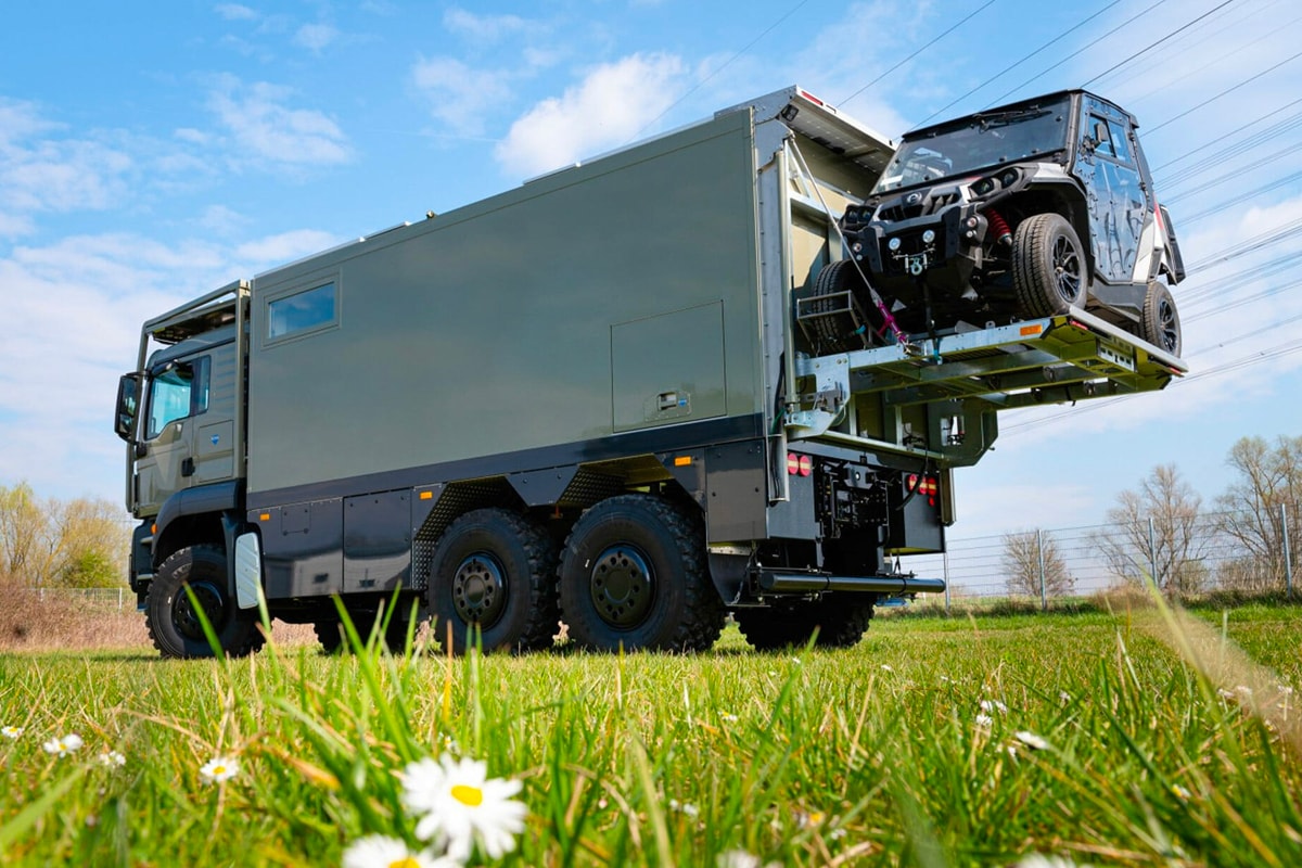 Unicat 1.5 million USD MD56c Mobile Command Center expedition vehicle 27 feet long three point kinematic system solar array charging battery pack