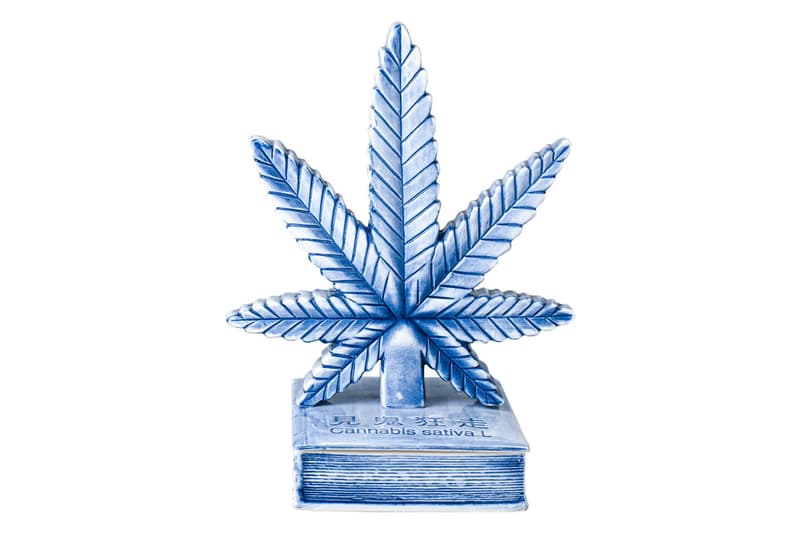 YEENJOY STUDIO Cannabis Leaf Incense Chamber Kuumba Incense Pack Blue Ceramic Book "Cannabis sativa L"