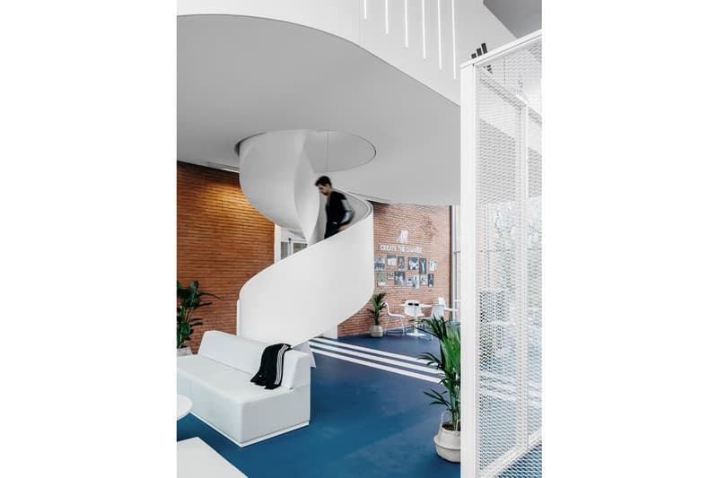 adidas INSEP Space Ubalt Architectes Design National Institute of Sport Expertise, and Performance Architecture Blue White Tiles Athletes Living House paris france training facity gym