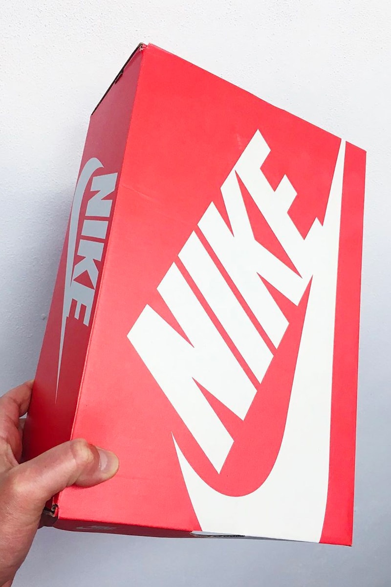 camera60studio Nike Shoebox Dior Saddle bag Custom Info Matteo Bastiani Chiara Rivituso