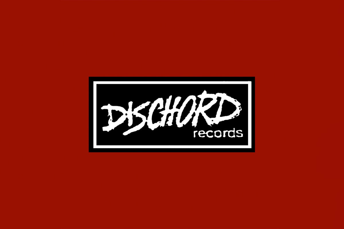 Punk Label Dischord Records Puts Catalog Online for Free bandcamp Ian MacKaye and Jeff Nelson minor threat fugazi The Teen Idles 