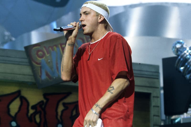 Eminem Puts His Own Phone Number Twitter tweet community text message 313 666 7440 the marshall mathers lp spotify listening party stan dido fans questions answers community