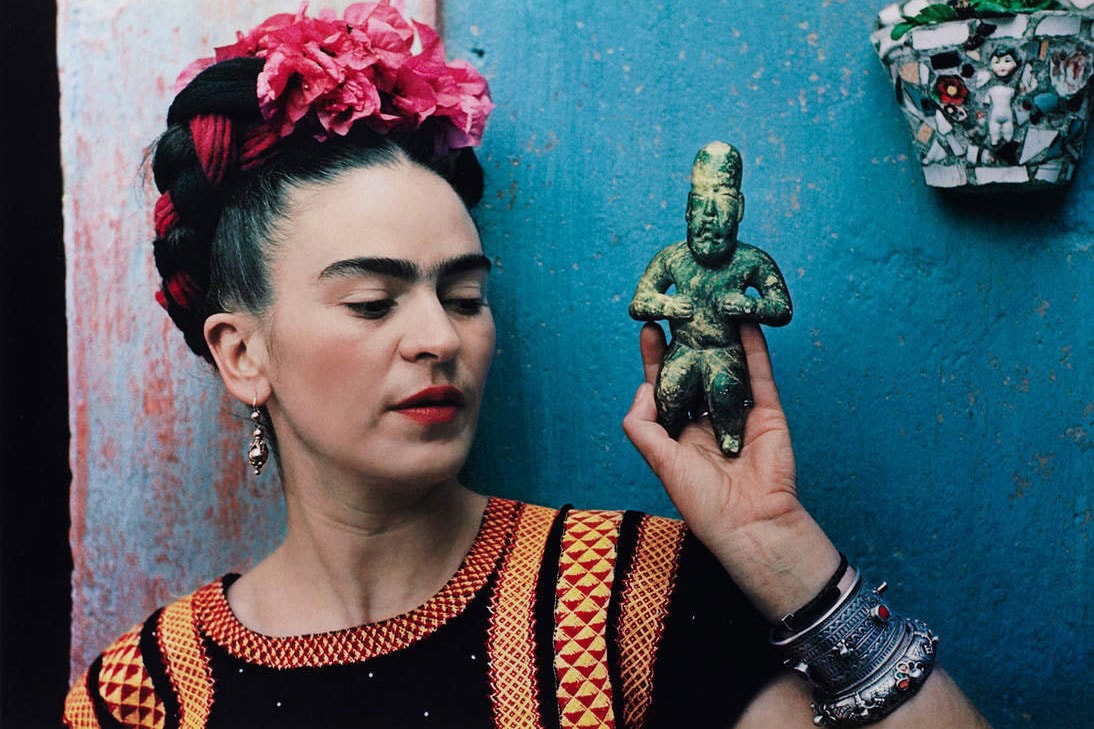 Frida Kahlo Caza Azul Home Virtual Tour Statuette Aztec Floral Headband