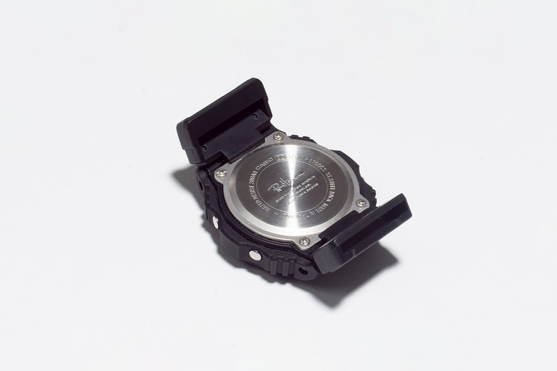 Ron Herman x Casio G-Shock GWX-5700 Release Black Tide Graph Nylon Band LCD Display 