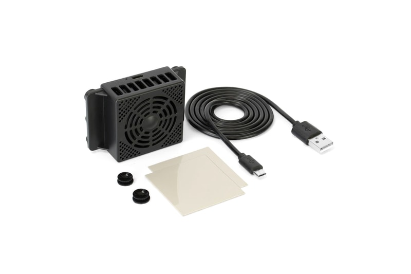 Gamers Mobile Cooler Nintendo Switch Overheating console iphone silent fan game tech japan hot summer devices 13 degrees celsius 55 degrees Fahrenheit usb import smartphones phones mobile 